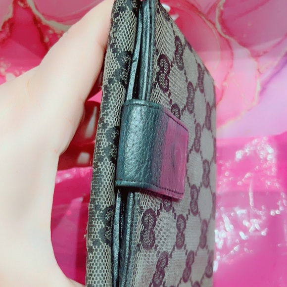 Gucci Black and Gray Wallet - Picture 13 of 13